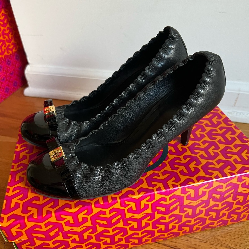 NEW Tory Burch Romy Mid Heel Pumps